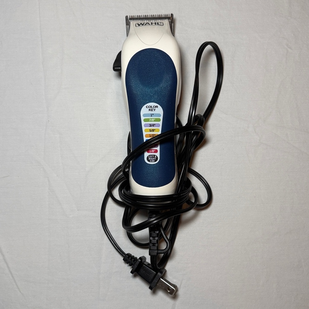 Wahl Men’s Color Pro Plus Corded Electric Clipper Set 20 Pieces EUC - Picture 2 of 9